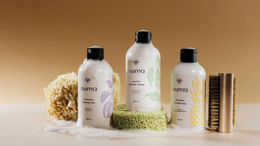 手绘治愈风 vs 定制化极简风，洗护包装设计的两种受欢迎思路