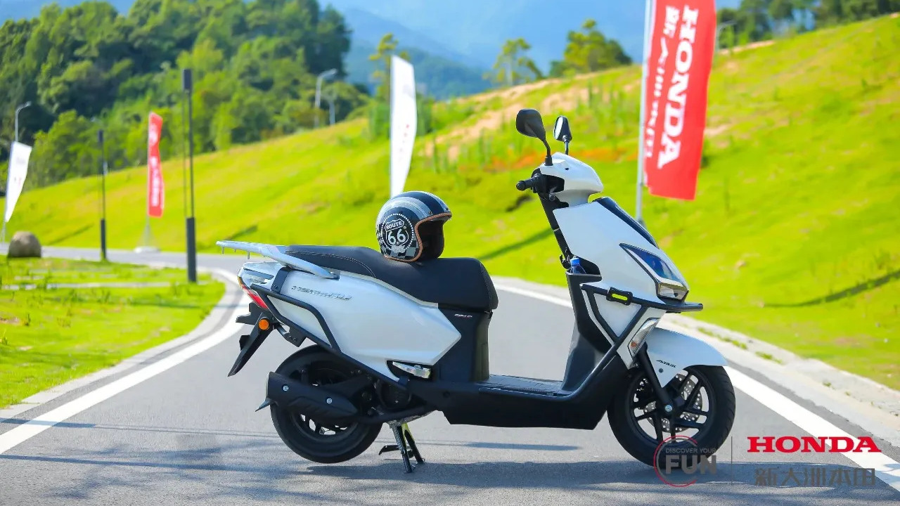 8880元起，新大洲本田NS125GU发布，ESP引擎加ABS是看点