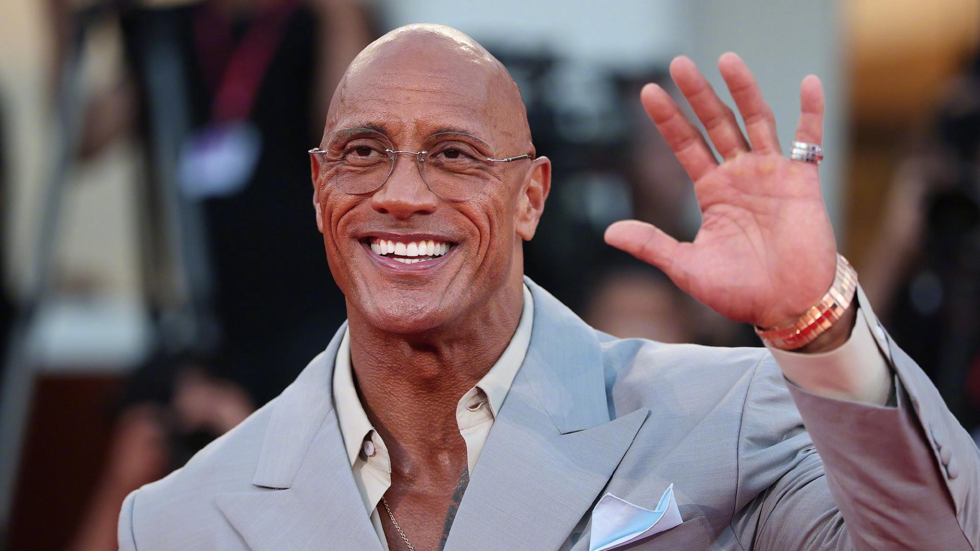 强森新片《粉碎机》亮相威尼斯，获本届电影节最长观众鼓掌时长