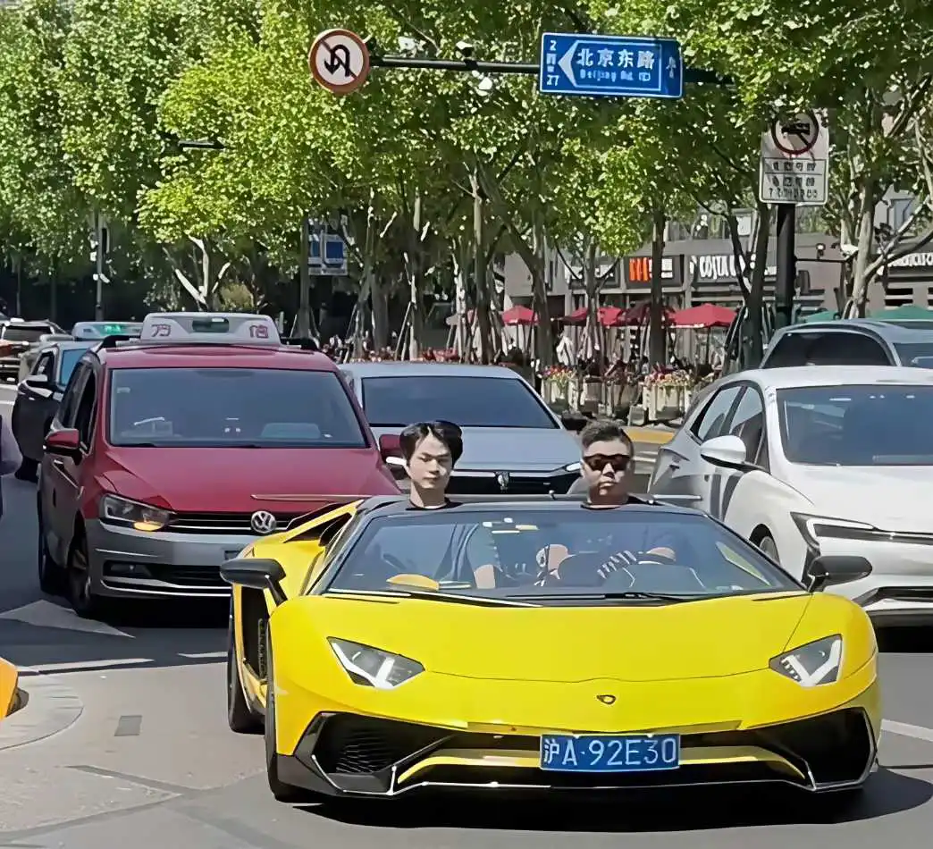 这车要多少钱？有点拉风