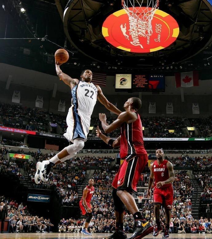 盖伊真敢说啊
前NBA球员盖伊近日参加一档节目时谈到了2013年的冠军热火，他说
