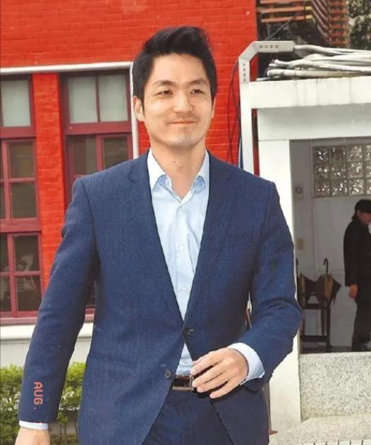蒋万安可以参加