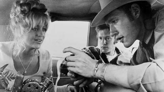 政府信用破产，美国全民狂欢