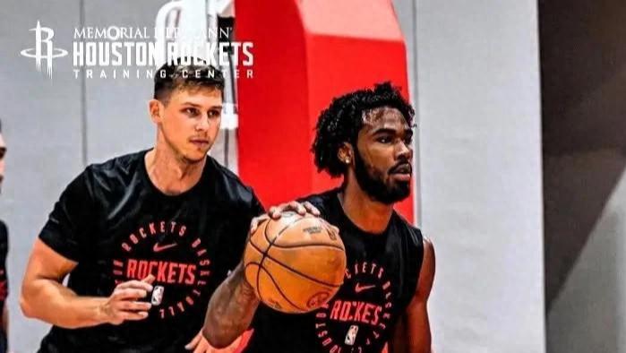 火箭前锋伊森表示：对落选ESPN100很失望&对抗控球投篮都提升很大