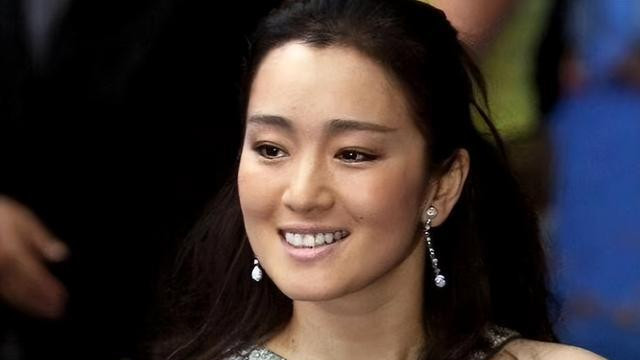 中戏四大班花：有人拿影后视后，有人佛系营业，51岁的她最可惜