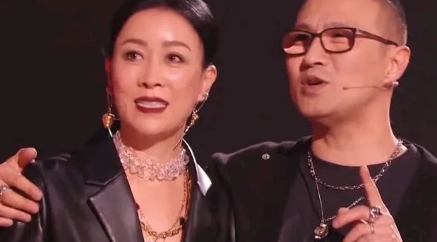 那英曾经高度评价汪峰是个有才华人！音乐的才华，肯定他三十年对摇滚乐坚持与创作！