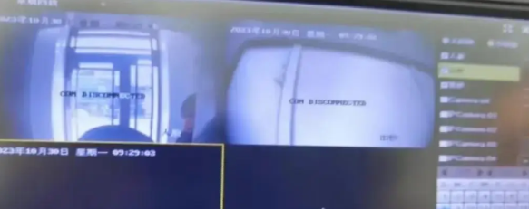 新郎一句“没钱真不下？”新娘撂狠话“不下！”婚车嘭地关门调头就走。老两口半辈子地