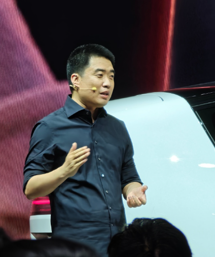李想: 为啥我们没有上市即交付？

今天下，李想更新自己的社交网络，回答了这几个