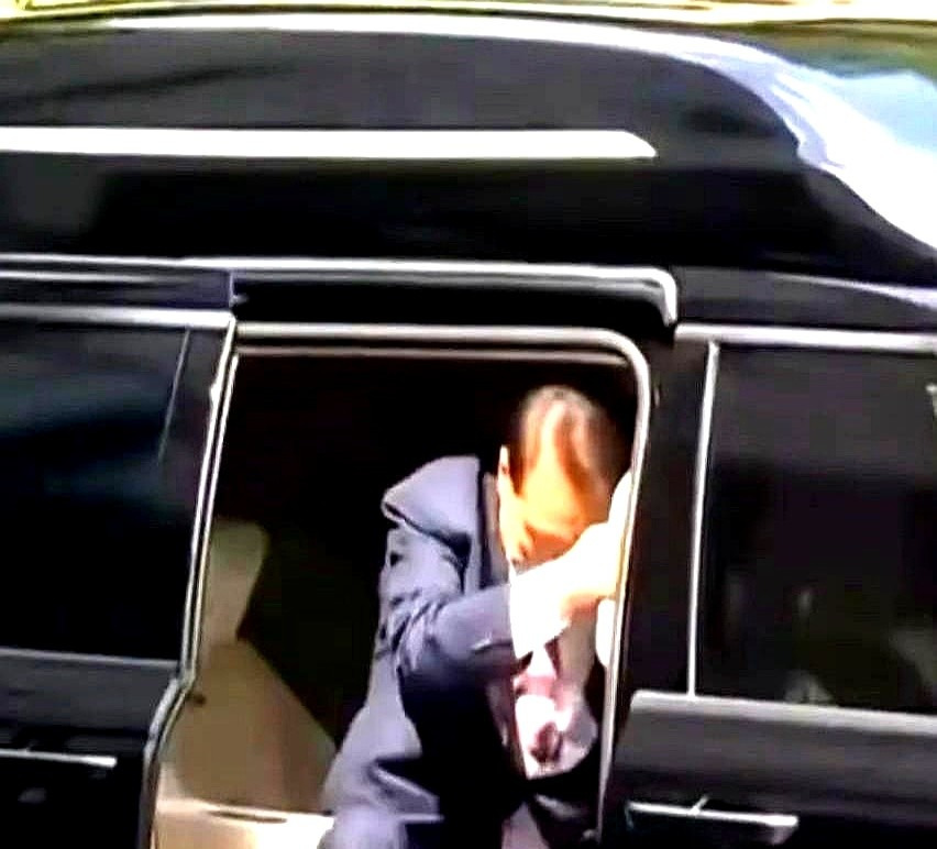 审判现场：一瓶水引发的“血案”











我了个去！你绝对想不到，一