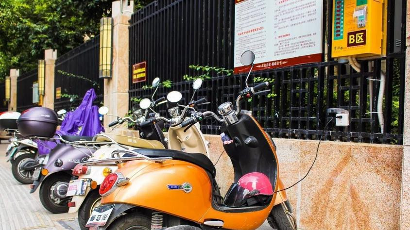 省小钱可能会吃大亏！电动车电池发出这4种信号，别犹豫赶快换新