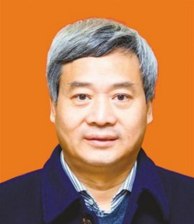 2009年，河南医生宋兆普免费到孤儿院看病，可没想到竟发现很多孩子的肚皮非常薄弱