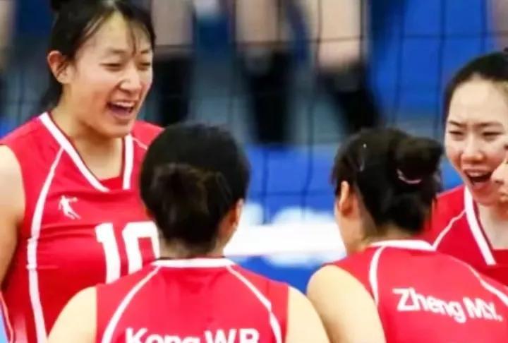 大运会中国女排3比0胜阿根廷队，我们继续关注大运会女排！7月17日晚，王之腾率领
