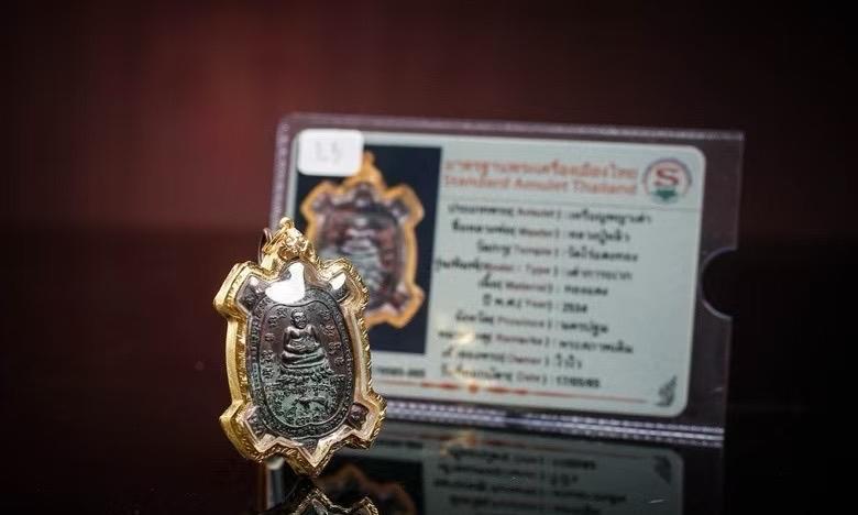 下半年，抽到上上签的生肖，加强的十倍的能量涌入，机遇和帮扶的机会层出不穷，人生阶