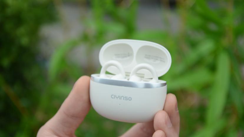 耳夹耳机初体验，无感佩戴+即拿即用，为瓷音未来Mars X打Call