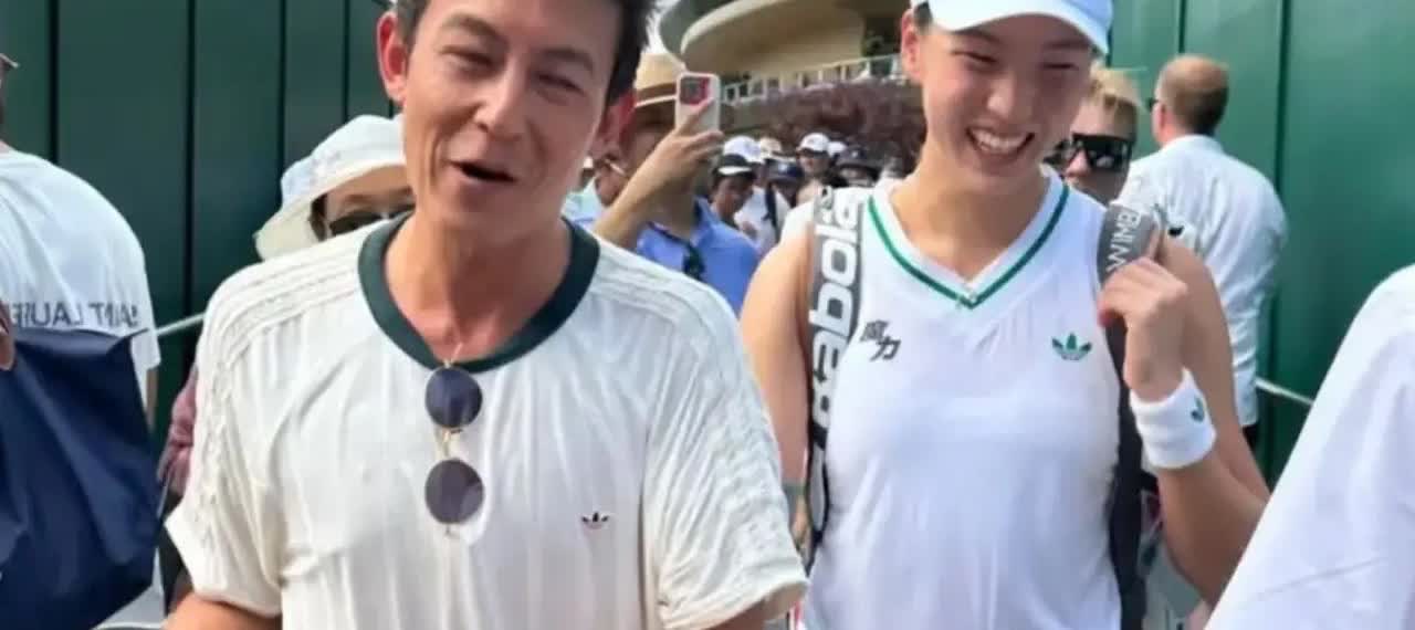 想不到！真想不到！大跌眼镜！陈冠希现场为王欣瑜加油助阵！

两人还同框，最让