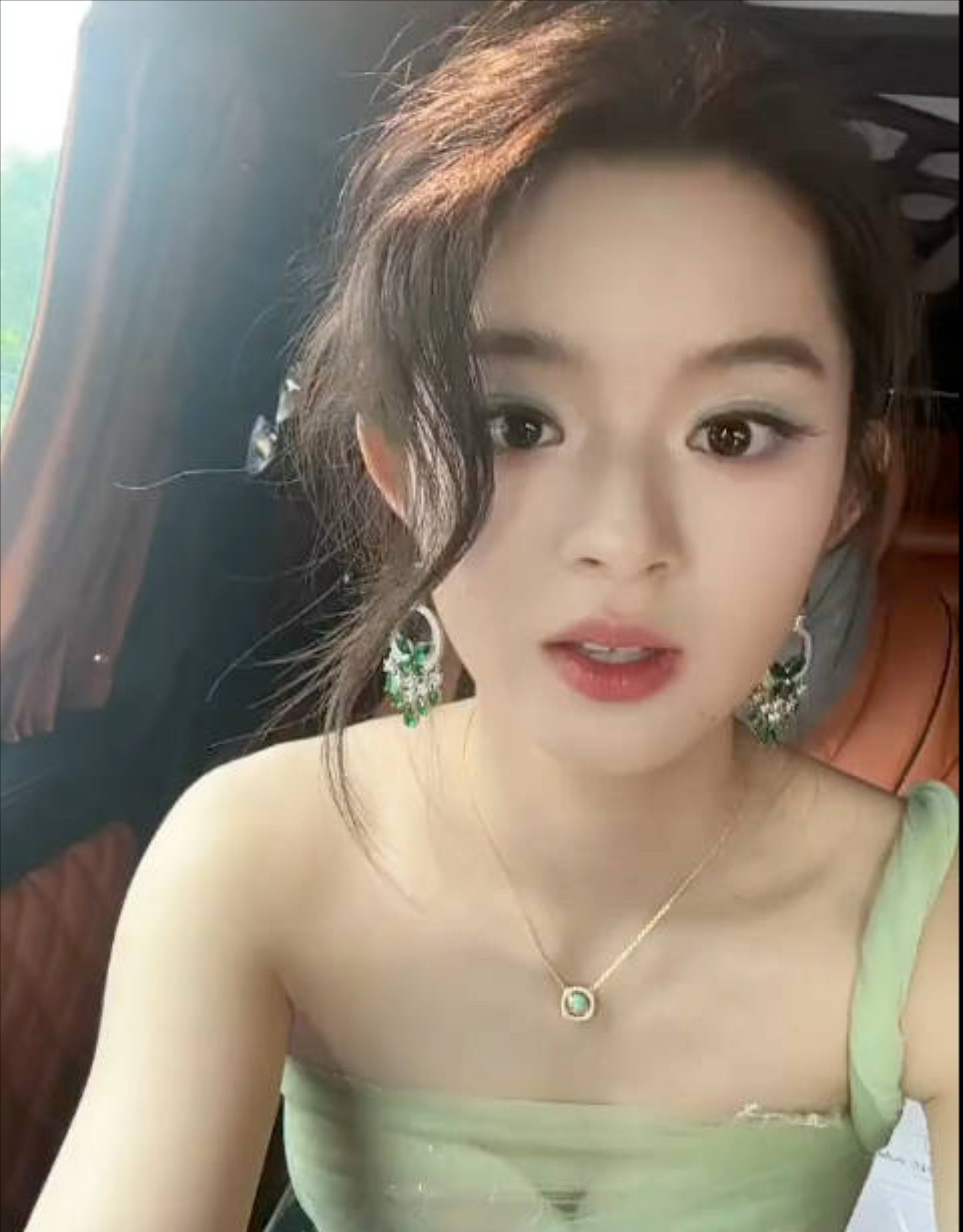 黄杨钿甜这波