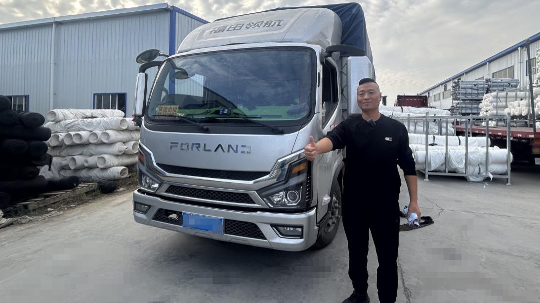 阮师傅与时代领航大G-F28T气体机的半月万公里运输路