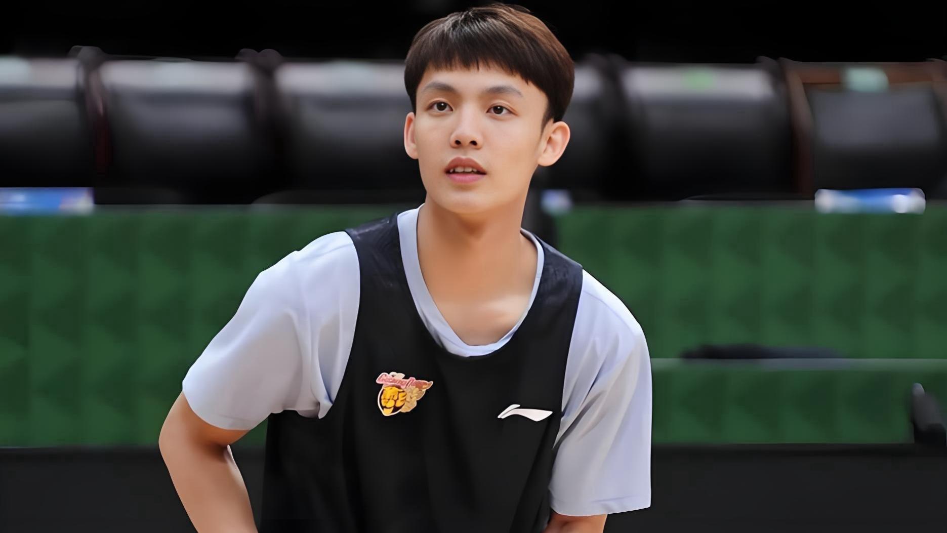 粤晋大战！广东首发5虎名单，徐杰绝对核心，奎因+萨林杰 焦泊乔打中锋