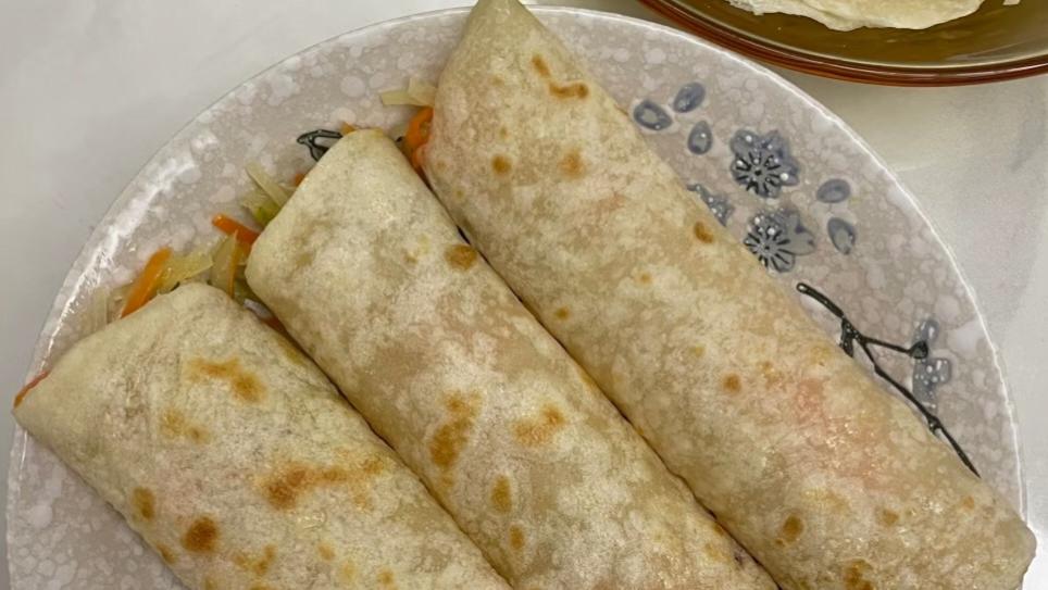 土豆丝卷饼的“魔法”：一口下去，香到邻居敲门！——厨房小白也能100%成功的零失败早餐公式