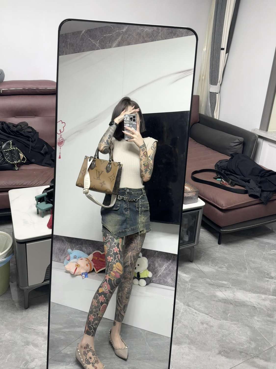 为什么文身的女生相亲没市场呢？