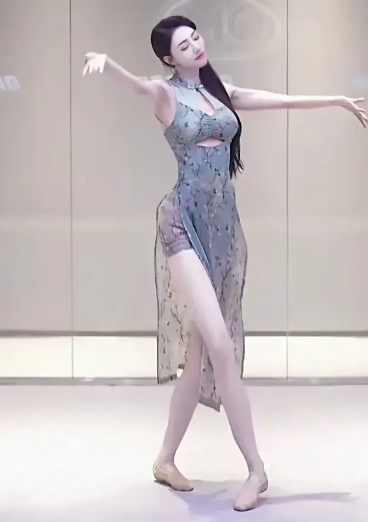 大长腿还得是舞蹈生，不服来比比。