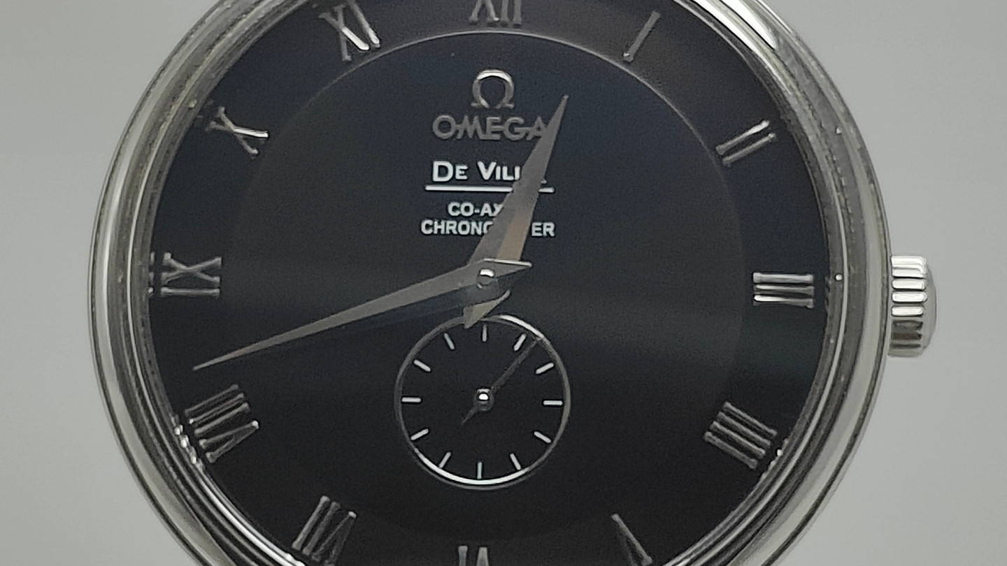 欧米茄碟飞钢链自动机械男表，小三针设计休闲百搭