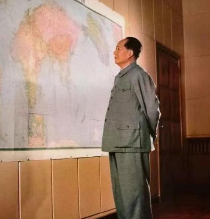1972年，日本访华，却只带来500亿美元战争赔款，谁知，毛主席大手一挥，直接全