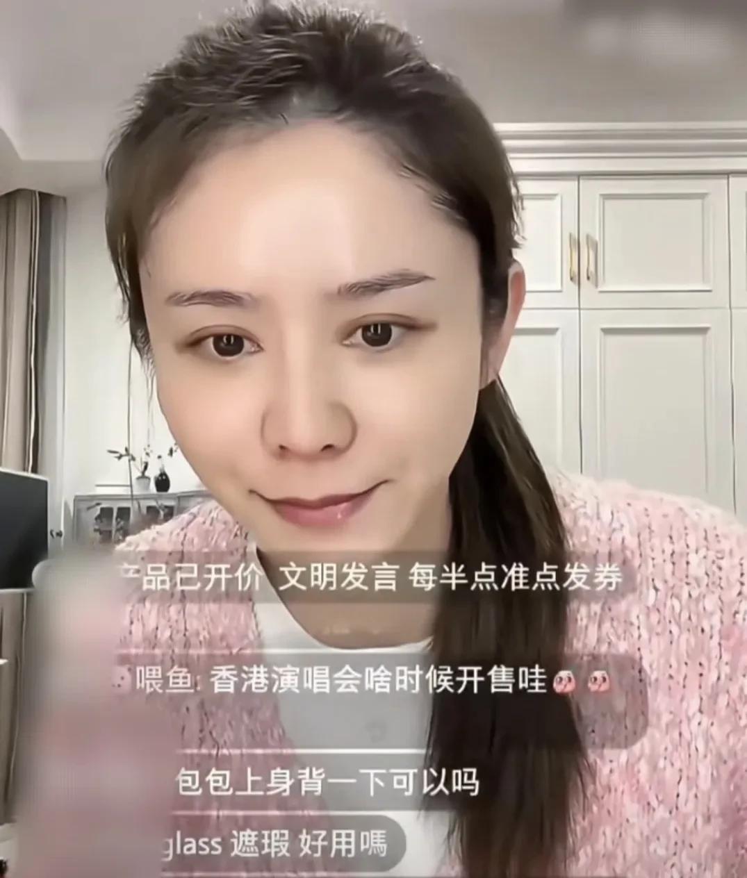 难怪张馨月会被一部分网友一直追着嘲讽呢！
她是第一个让我觉得，有钱和气质真的不能