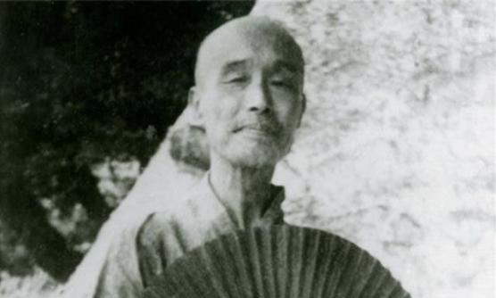 1911年，李叔同回国后，在房间挂了一幅日本女子的裸体画，妻子俞氏每次看见都忍不