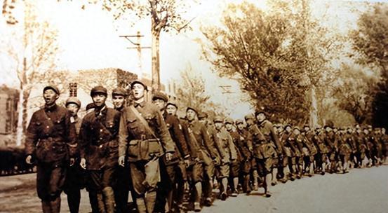 一场抗美援朝战争，改变了两个军的命运，同时造就了一支铁血雄师
“1950年10月