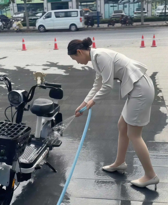 干过案场的才能体会到有多累 ​