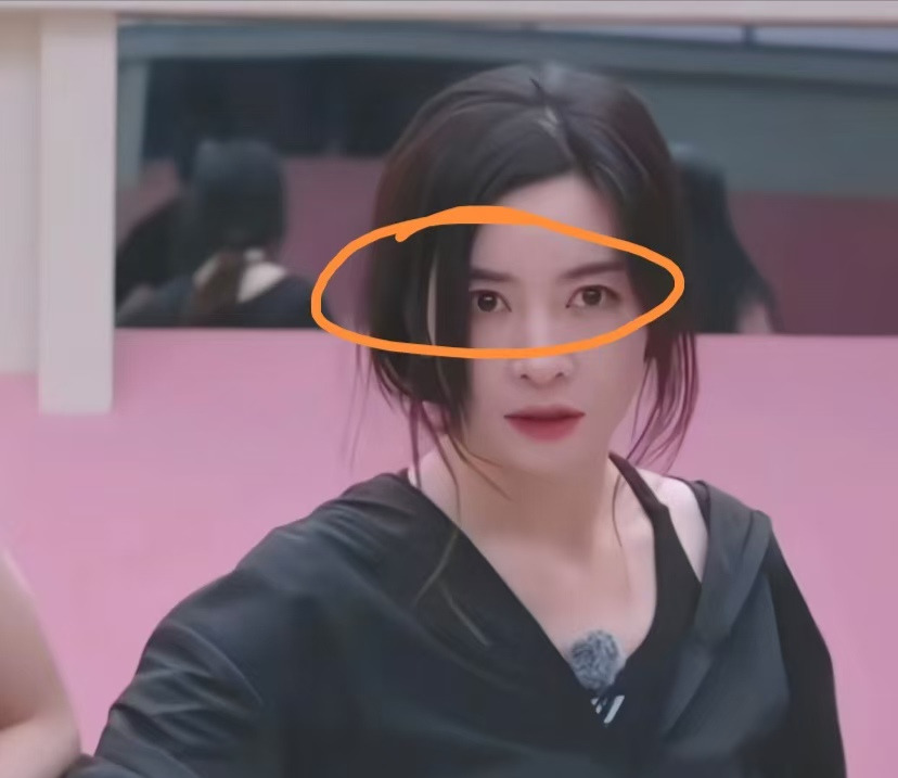 李晟在浪姐努力练习











我的天哪！你们敢信吗？李晟，就是那个演