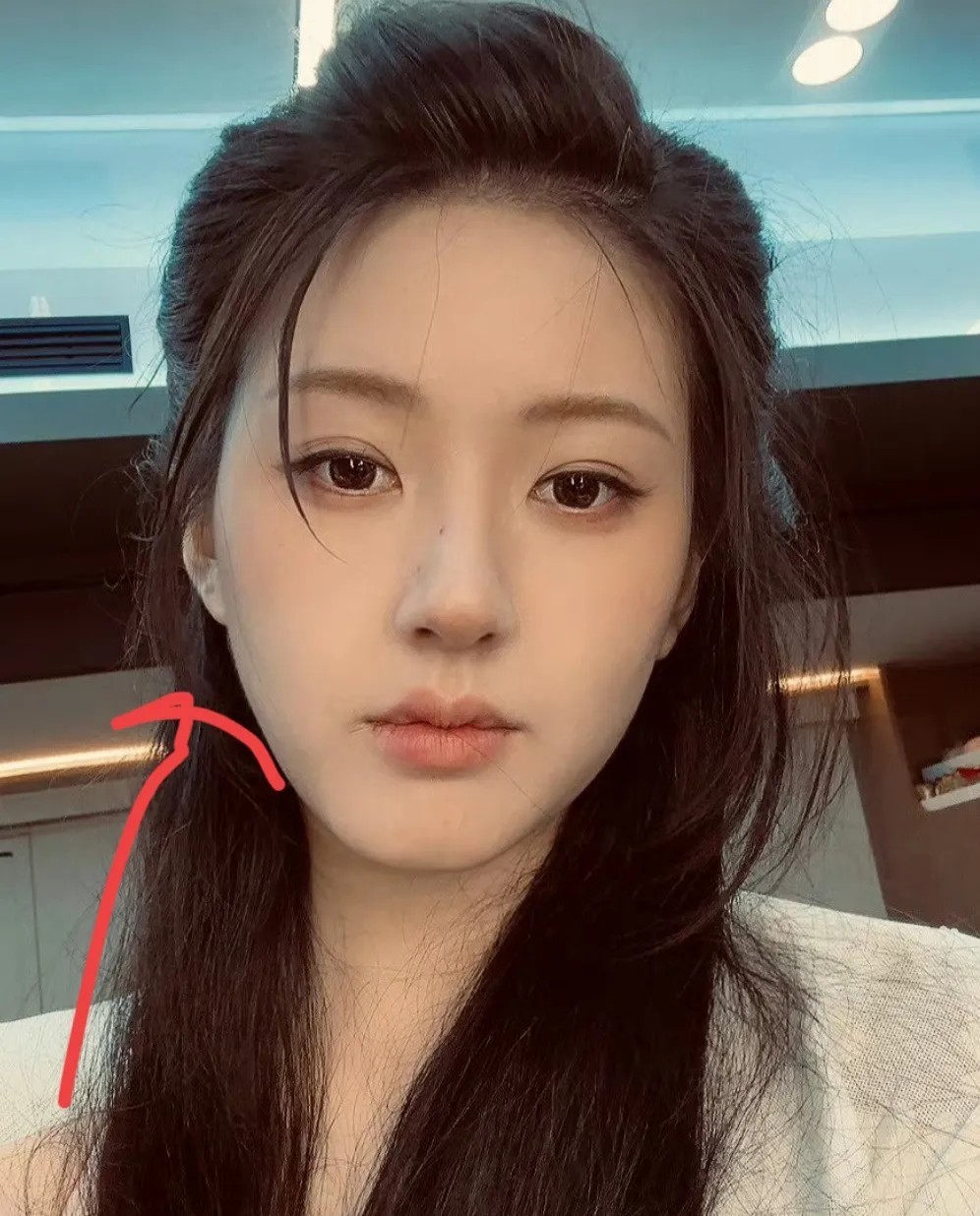 “不用你封杀我，我不干了！”
“不要体面”
赵露思是被逼急了现在准备摆烂了吗？