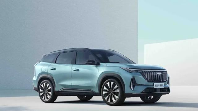 方向变了？长城、吉利、长安等车企重金押注燃油车