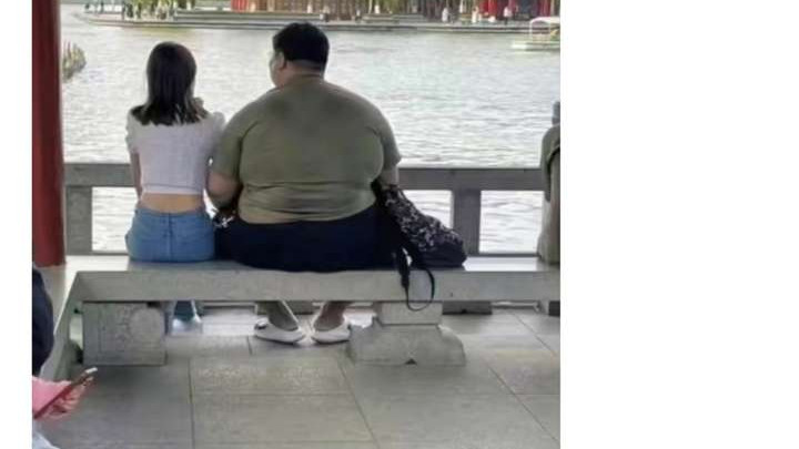 每日一笑：盘点那些网络上搞笑的段子，哈哈哈！