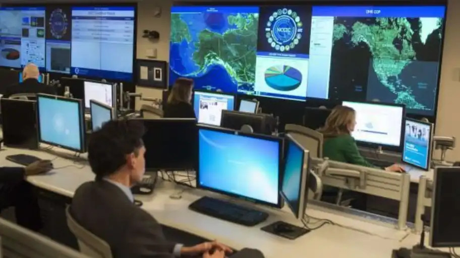 惊天预警！前CIA特工曝美稀土困局：AI霸权竟被中国“卡脖子”？