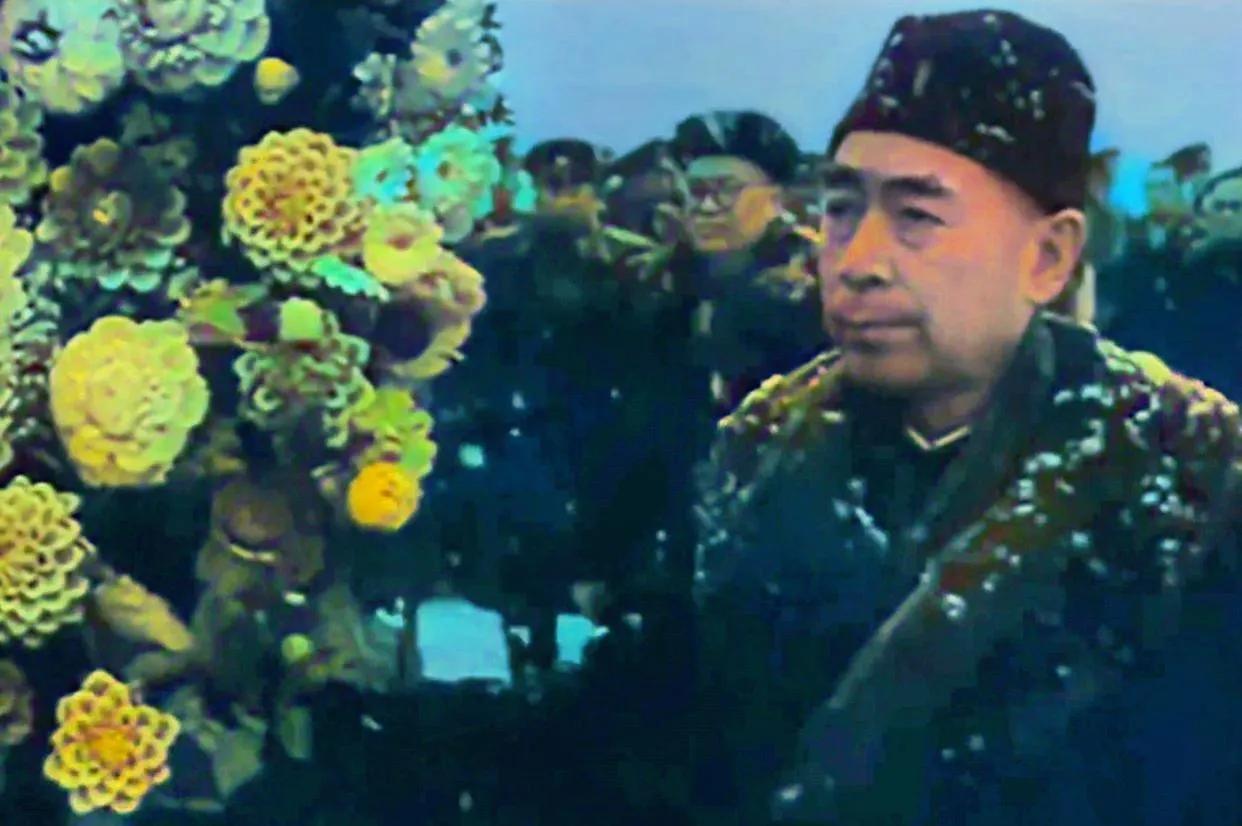 1958年2月17日，朝鲜平壤东100公里的桧仓郡，大风呼啸，暴雪纷飞。周总理率
