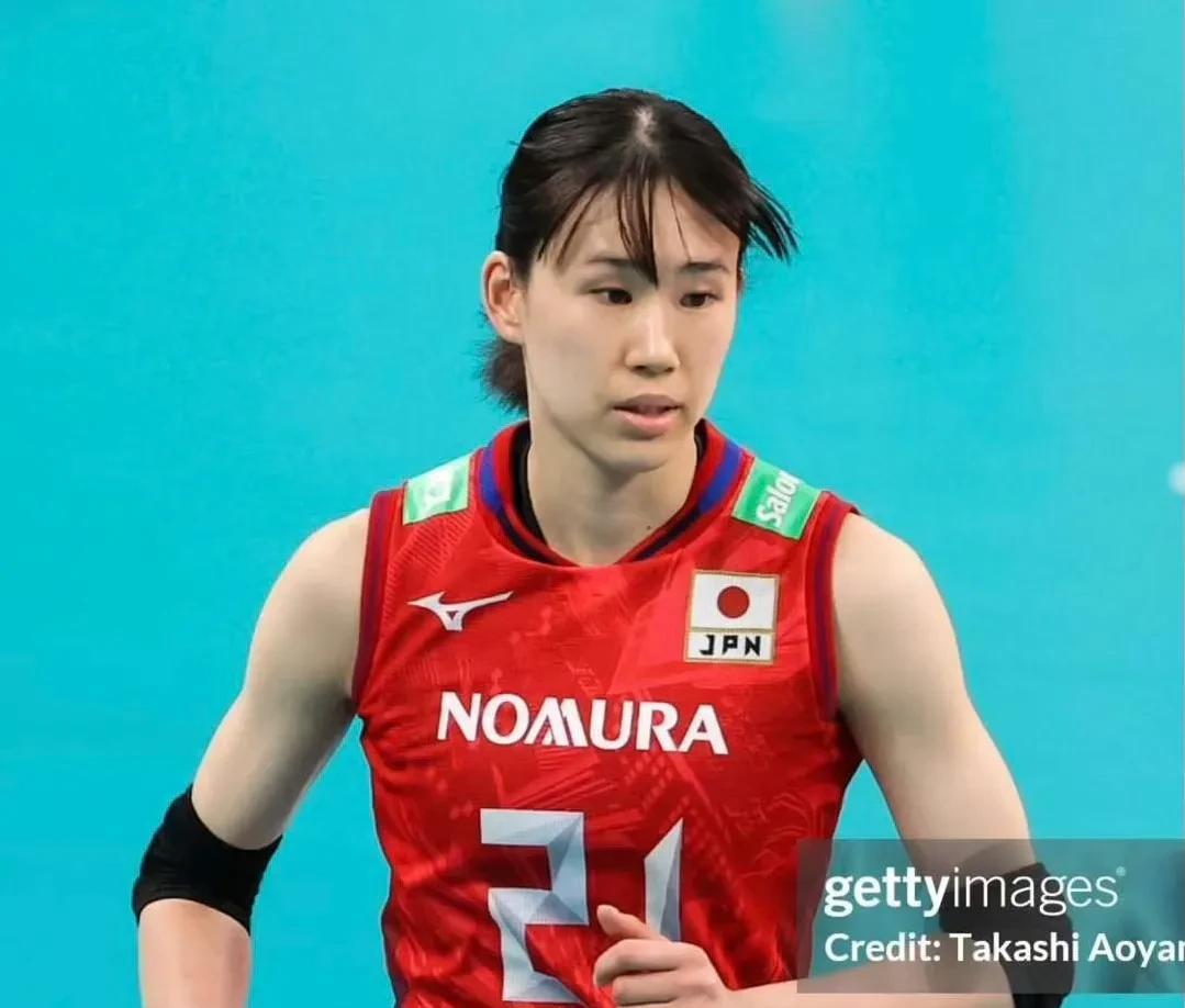 外媒曝身高173CM的25岁日本女排接应林琴奈将在新赛季加盟意甲基耶里女排，双方