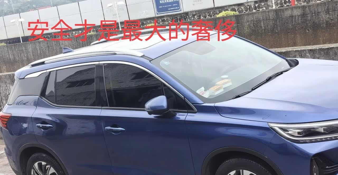 五一长假刚过，安全到达，还算幸运。一路上不断的事故，走的是诚惶诚恐。作为一名老司