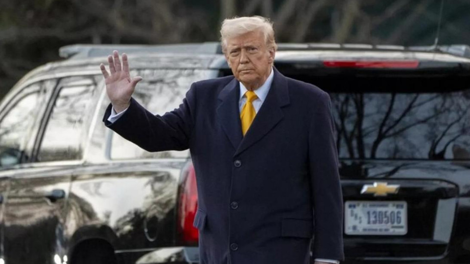 刚挂断普京的电话，特朗普又对中国抛橄榄枝，希望中美友好相处