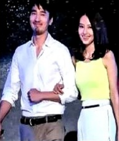 刚去扒了扒赵又廷！

不扒不知道！一扒才发现……

2011年，赵又廷和张钧甯同