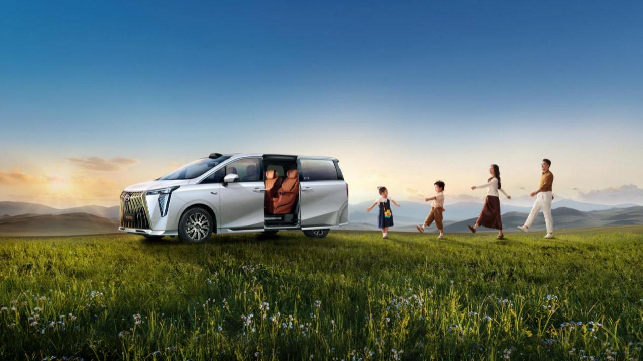 一二排“做SPA”，还带激光雷达，传祺向往M8宗师26.99万起上市