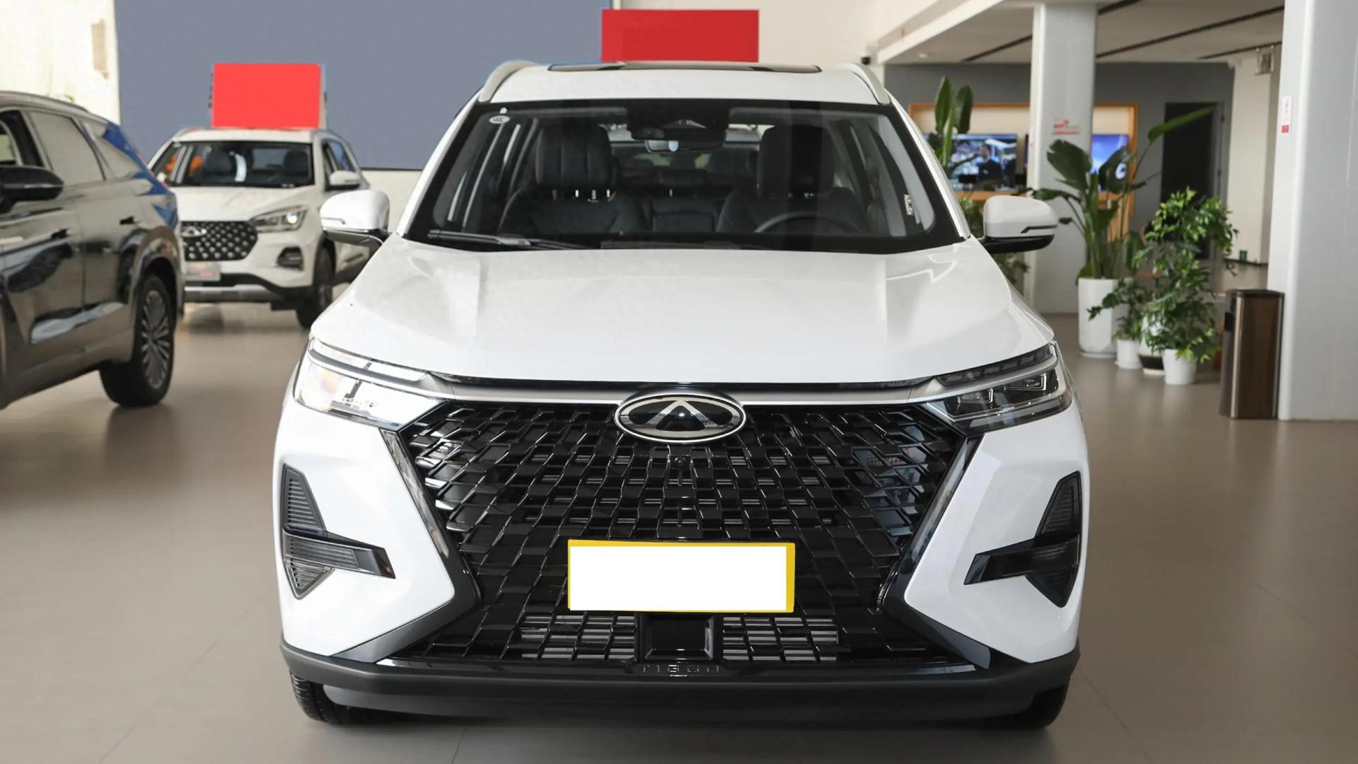 12-13万元落地，空间宽敞的中型SUV，瑞虎8 PRO和捷达VS7怎么选？