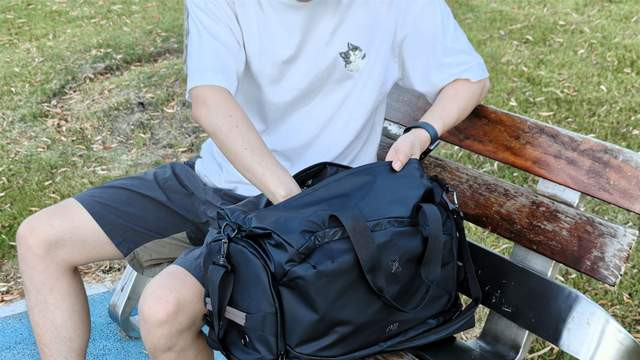 兼容健身需求和自由远方！光影行星 盖世M1运动包户外实测分享
