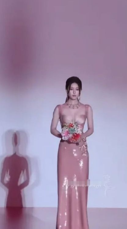 我就说怎么这么熟悉 ​​​