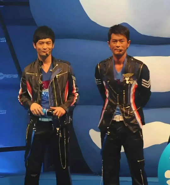 两位演绎的杨过都不错。黄晓明、古天乐你喜欢谁？