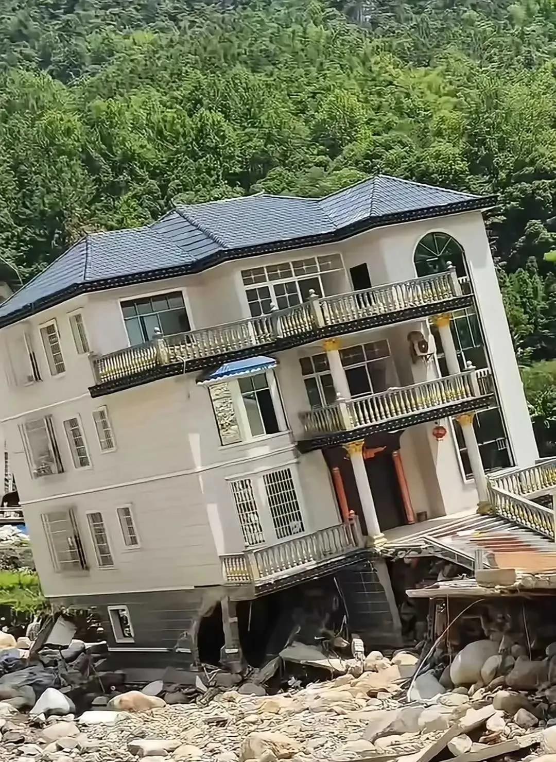 100万的房子毁了