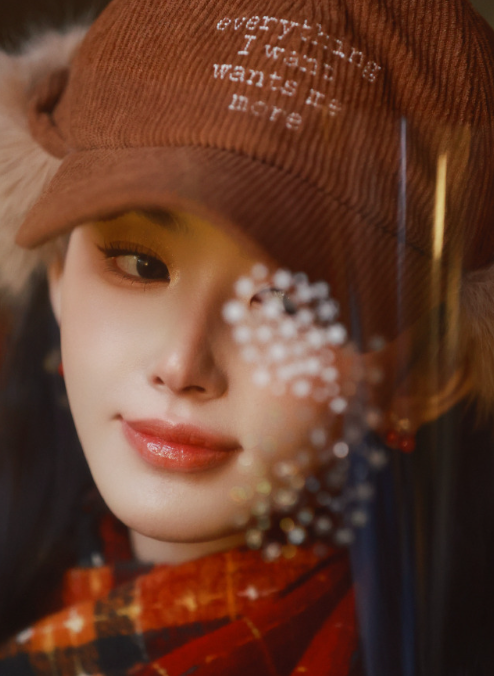 孔雪儿的节日穿搭，挺喜庆的！