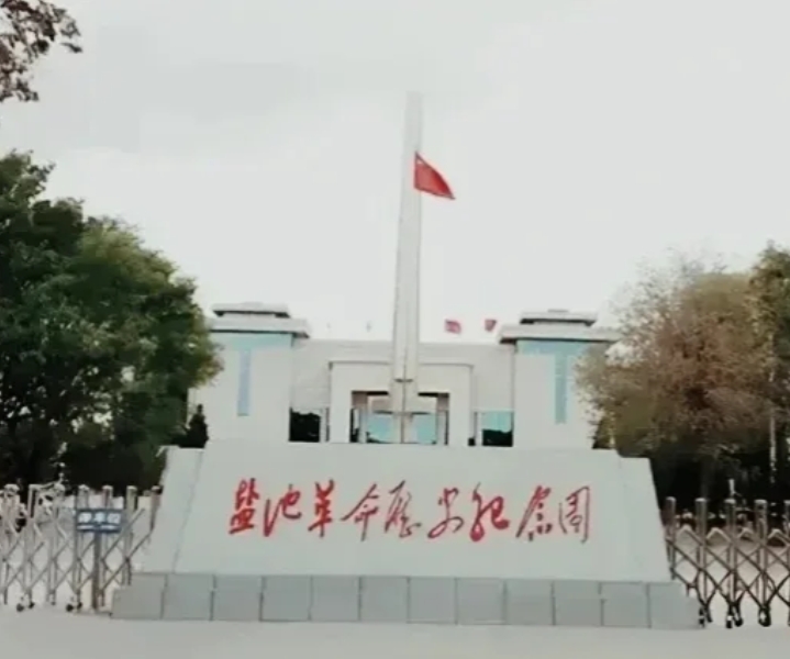 能认出五个字的，都是书法高手。