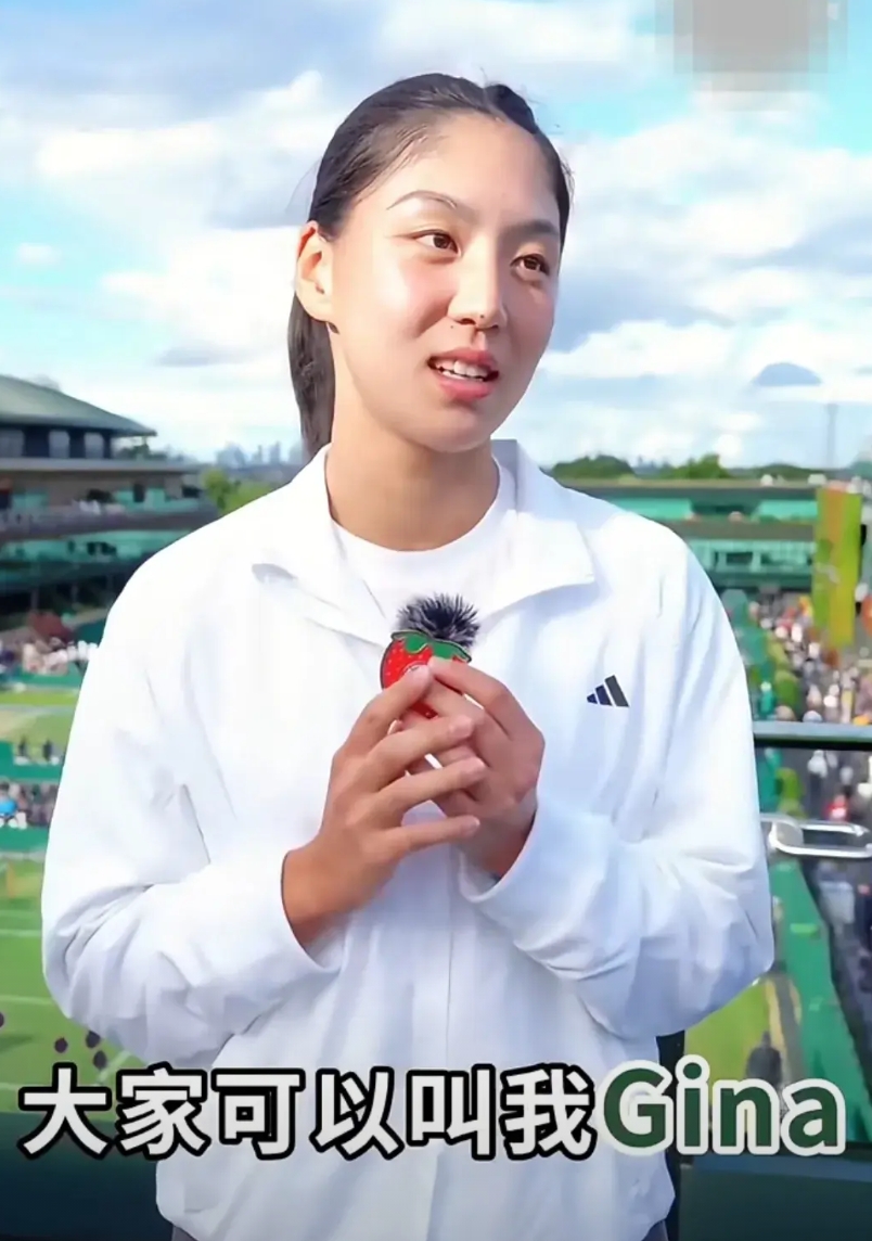 王欣瑜请粉丝们以后叫她“Gina王”或者王吉娜。以后“莎拉波王”、“美人瑜”、“